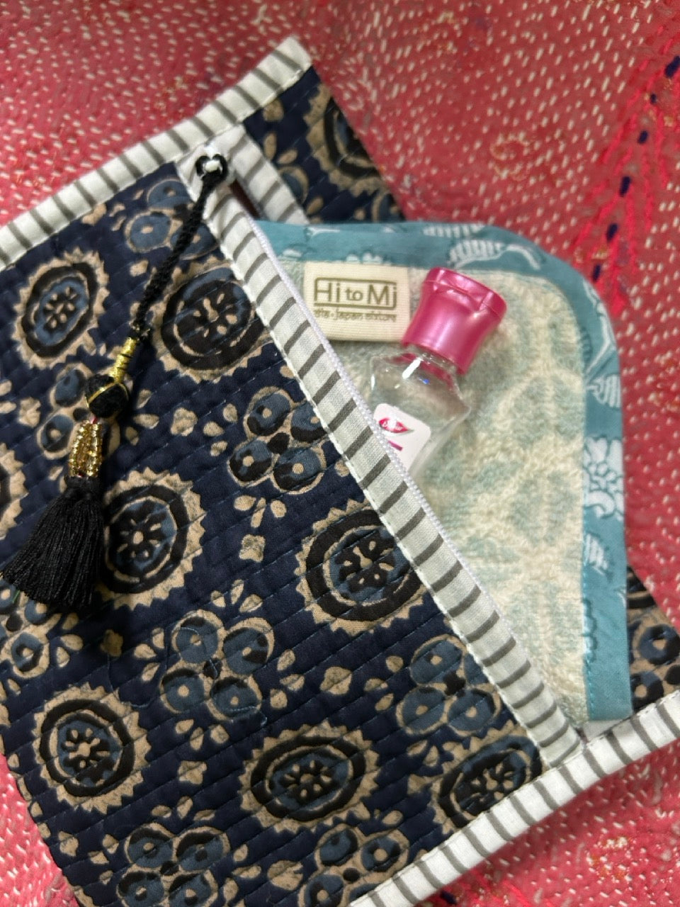 HitoMi POUCH SQUARE FLAT /indigo/htm150571